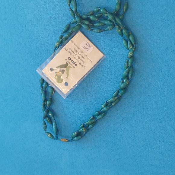 Teal necklace, bracelet and earring set. Handmade - Picture 4 of 5